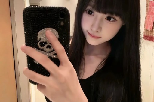 王一博郭富城马年春晚幕后花絮曝光！两代舞王同框反差萌太好磕
