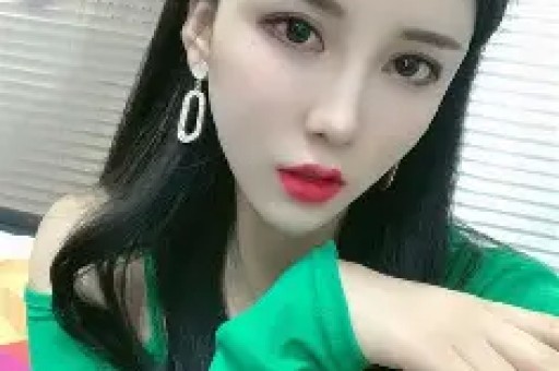 关晓彤李昀锐吻戏花絮封神细节揭秘背后的专业功底！电视剧耀眼