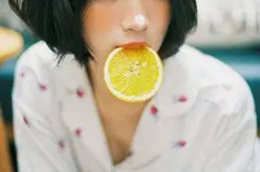 《老师胸乳❌❌❌网站》免费观看